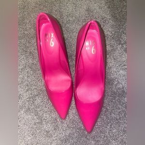 Mix no. 6 hot pink heels